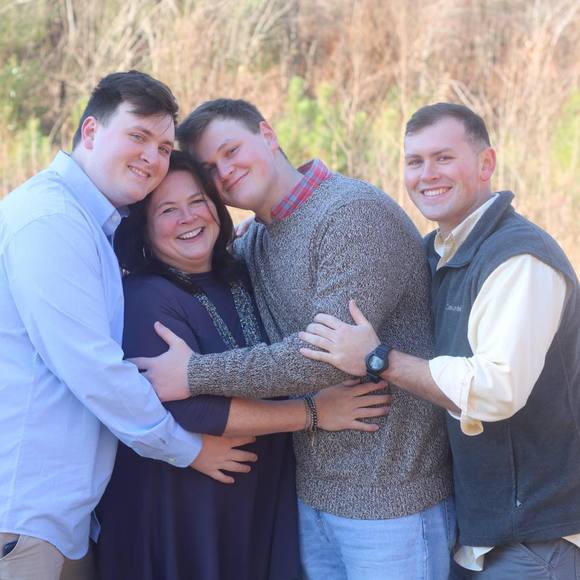 Meet your Posher, Cindy - Picture 1 of 1